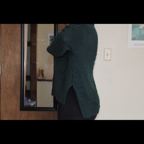 Sweater - Picture 2 of 4